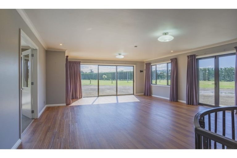 Photo of property in 16 Oak Street, Orari, Geraldine, 7992