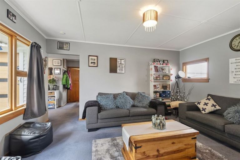 Photo of property in 31 East Belt, Rangiora, 7400