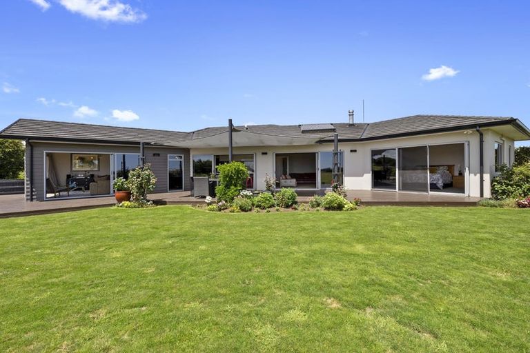 Photo of property in 39 Matarikoriko Road, Brixton, Waitara, 4382