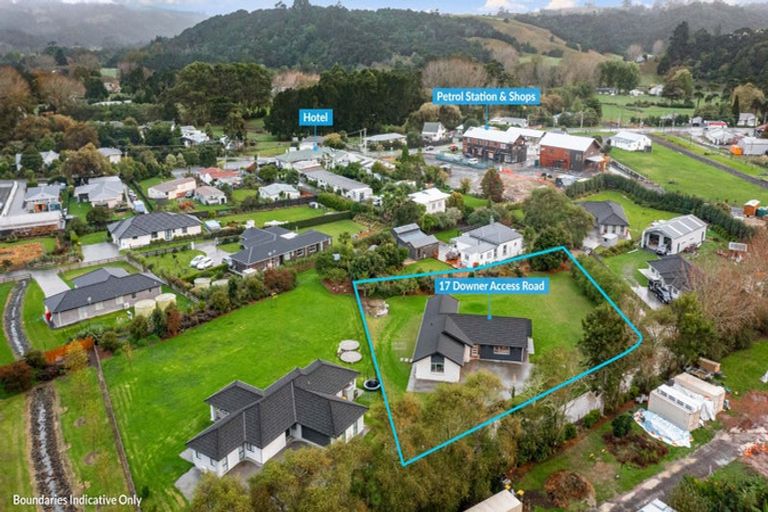 Photo of property in 17 Downer Access Road, Kaukapakapa, 0873