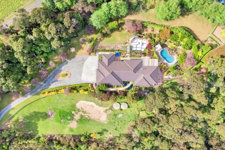 Photo of property in 173a Pinchgut Road, Kaukapakapa, 0873