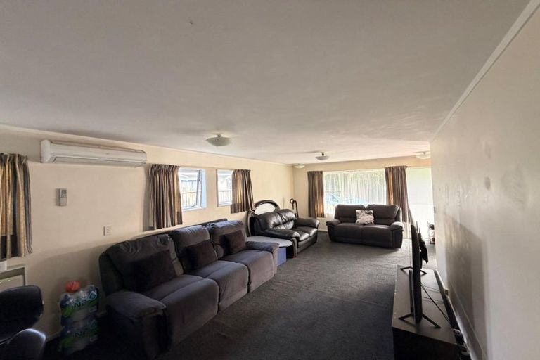 Photo of property in 67 Arawhata Street, Ranui, Porirua, 5024