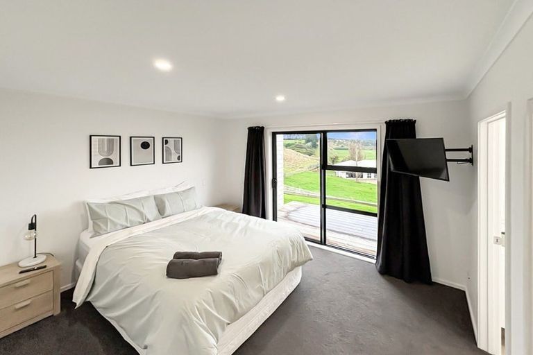 Photo of property in 18 Cracroft Drive, Putiki, Whanganui, 4500