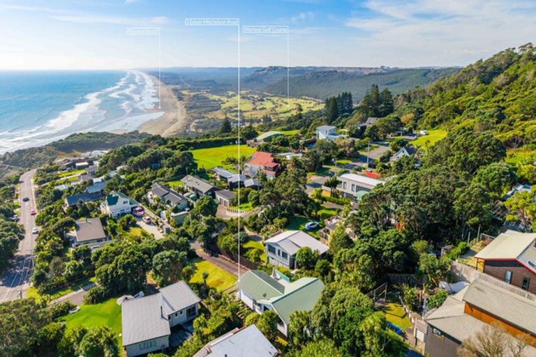 Photo of property in 3 Edwin Mitchelson Road, Muriwai, Waimauku, 0881
