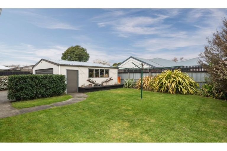 Photo of property in 43 Johns Road, Belfast, Christchurch, 8051