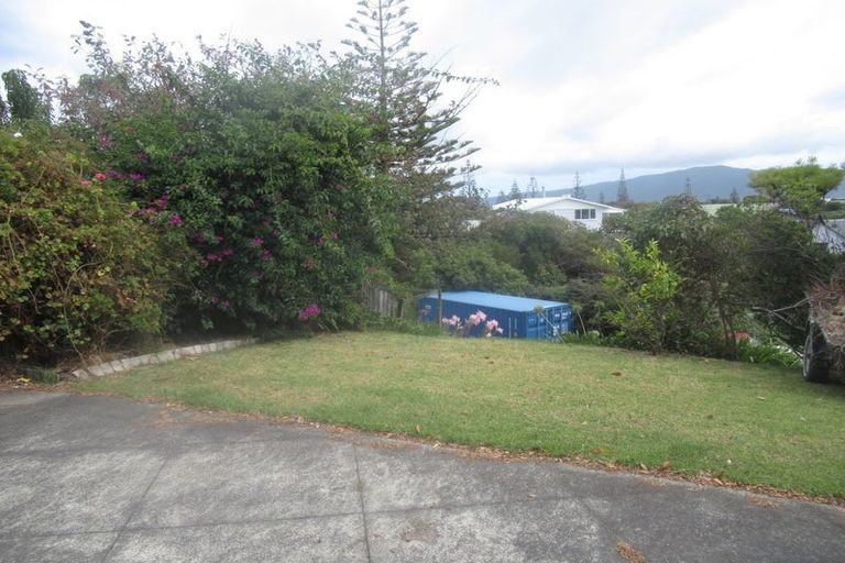 Photo of property in 21 Weggery Drive, Waikanae Beach, Waikanae, 5036
