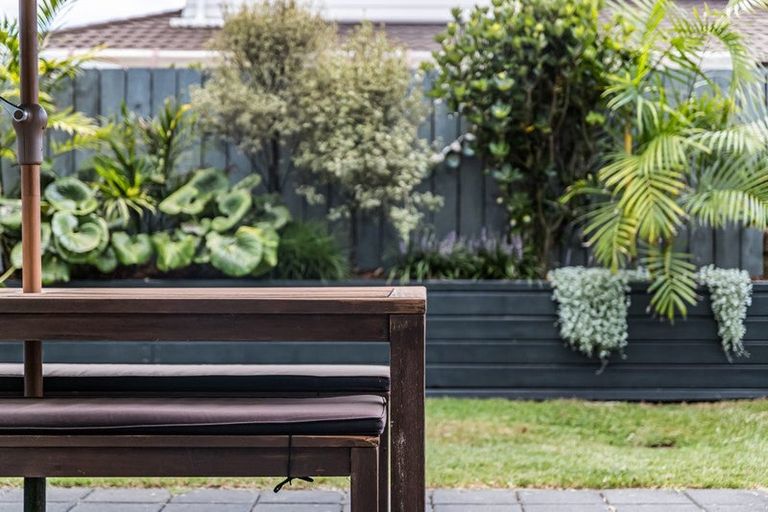 Photo of property in 61 Kopuru Road, Whenuapai, Auckland, 0618