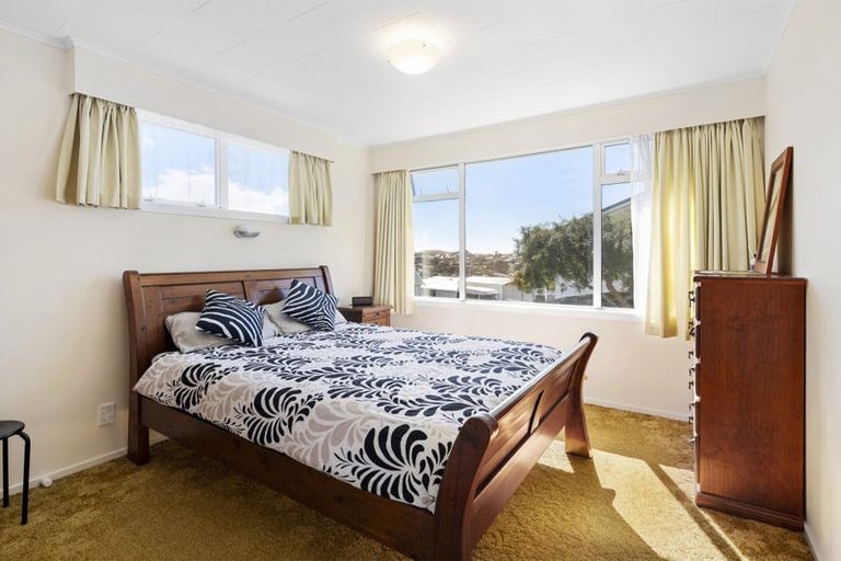 Photo of property in 7 Ceres Crescent, Johnsonville, Wellington, 6037