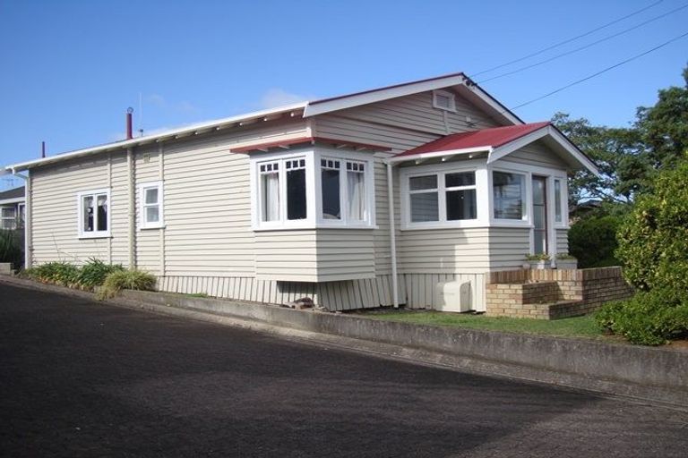 Photo of property in 17 Joffre Street, Frankton, Hamilton, 3204
