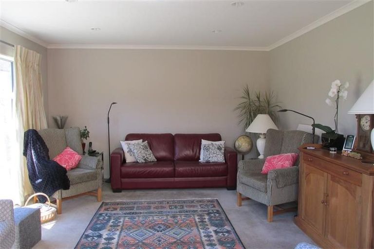 Photo of property in 58 Evergreen Crescent, Trentham, Upper Hutt, 5018