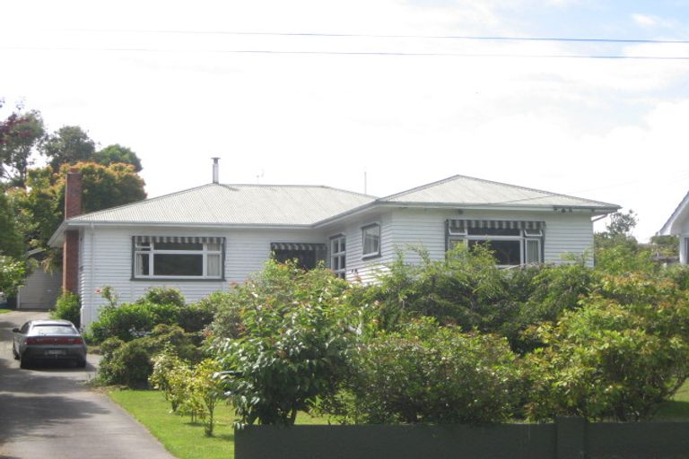 Photo of property in 17 Aynsley Terrace, Hillsborough, Christchurch, 8022
