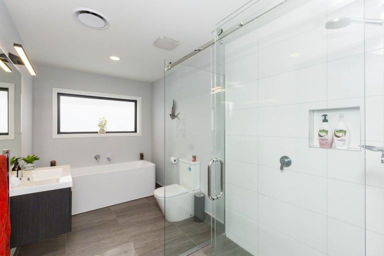 Photo of property in 23 Salisbury Crescent, Wallaceville, Upper Hutt, 5018