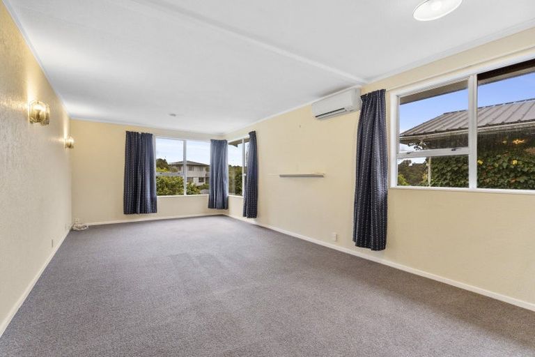 Photo of property in 19 Mamaku Street, Paraparaumu, 5032