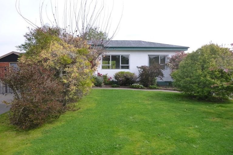 Photo of property in 15 Saint Hill Lane, Havelock North, 4130