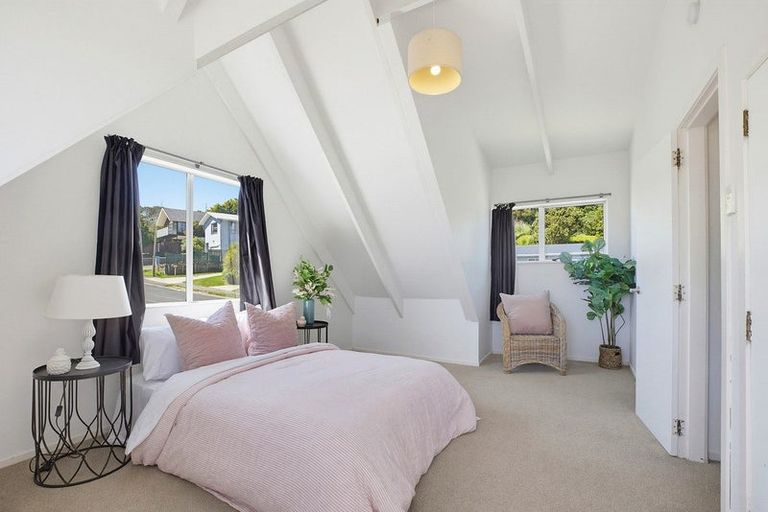 Photo of property in 11 Adventure Drive, Whitby, Porirua, 5024