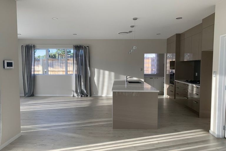 Photo of property in 149a Deep Creek Road, Torbay, Auckland, 0630