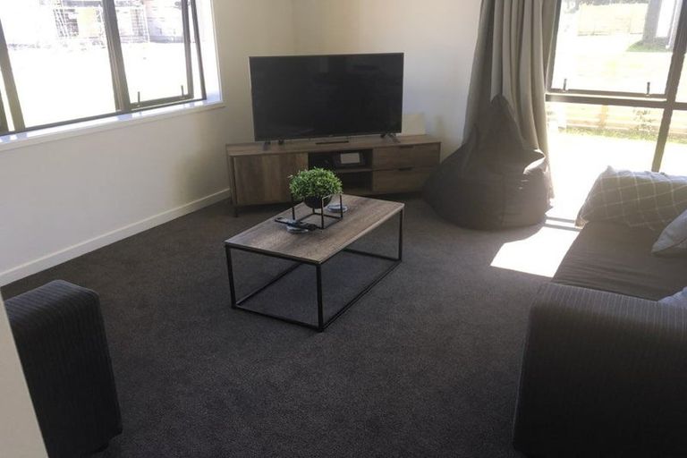 Photo of property in 2 Berg Way, Belfast, Christchurch, 8051