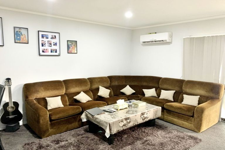 Photo of property in 3/80 Marne Road, Papakura, 2110