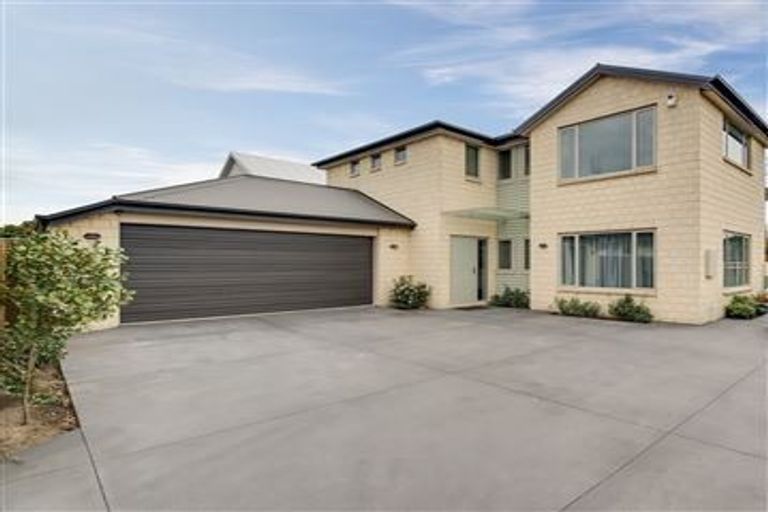 Photo of property in 165a Innes Road, St Albans, Christchurch, 8052