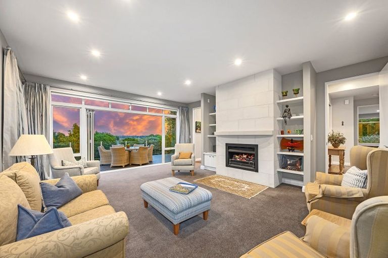 Photo of property in 863 Cashmere Road, Halswell, Christchurch, 8025