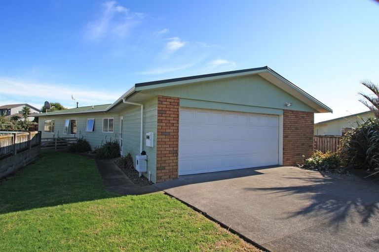 Photo of property in 20 Meade Place, Bell Block, New Plymouth, 4312