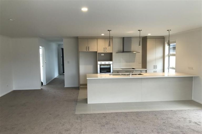 Photo of property in 12 Matawai Puna Drive, Pukekohe, 2120