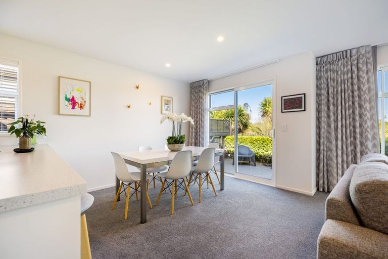 Photo of property in 27 Bellbird Lane, Marshland, Christchurch, 8083