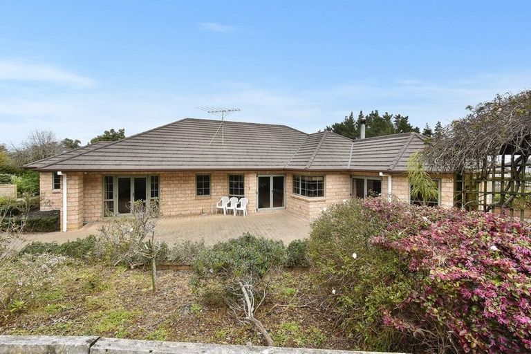 Photo of property in 30 Everlea Place, Alfriston, Auckland, 2105