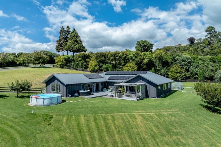 Photo of property in 20 Riverstone Drive, Welcome Bay, Tauranga, 3112