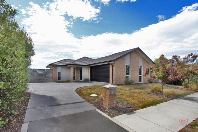 Photo of property in 43 Rossall Crescent, Rolleston, 7615