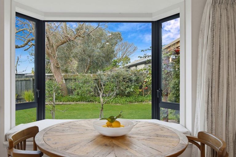 Photo of property in 49 James Cook Street, Havelock North, 4130