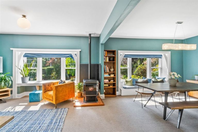 Photo of property in 56 Dyers Pass Road, Cashmere, Christchurch, 8022