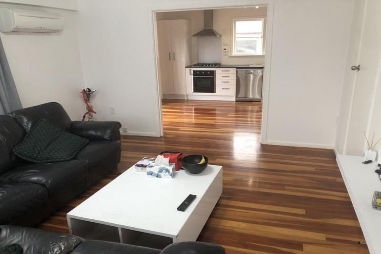 Photo of property in 38 Castlerea Street, Wainuiomata, Lower Hutt, 5014