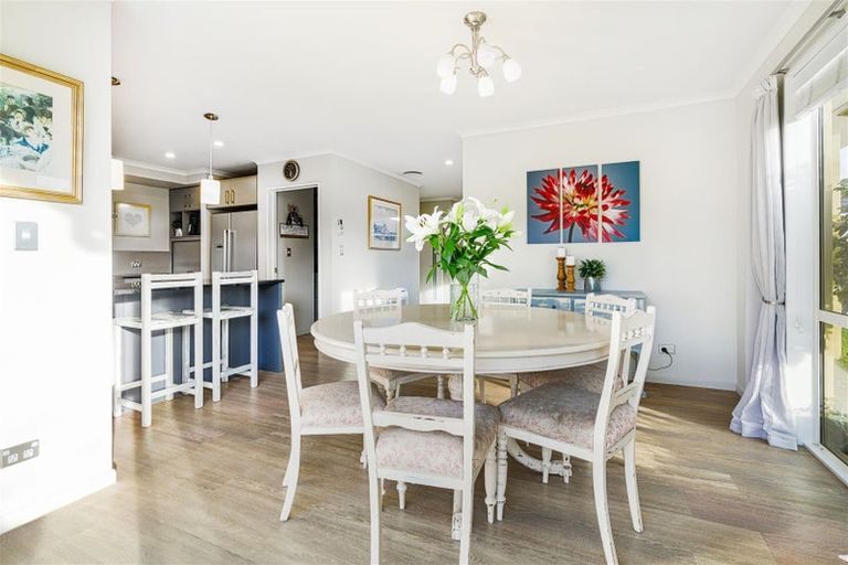 Photo of property in 18d Beaumont Drive, Rolleston, 7614