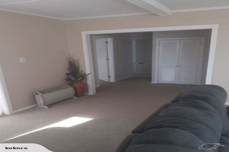 Photo of property in 19 Shackleton Street, Maraenui, Napier, 4110