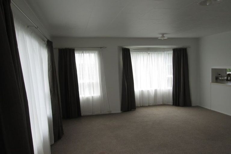 Photo of property in 2/26 Hammersmith Street, Richmond Heights, Taupo, 3330