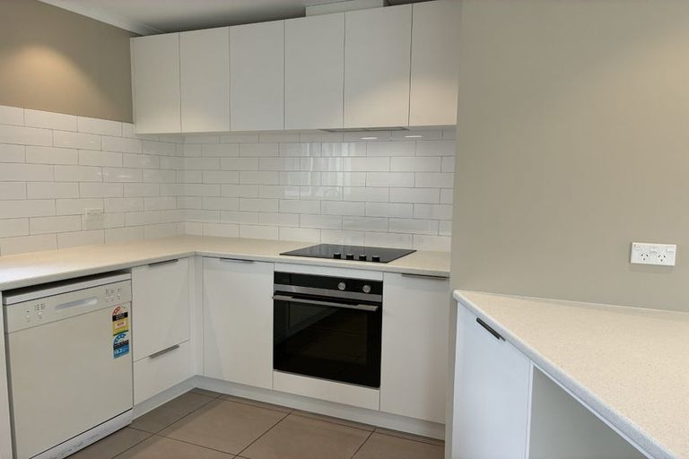 Photo of property in 18 Notre Dame Court, Pukekohe, 2120