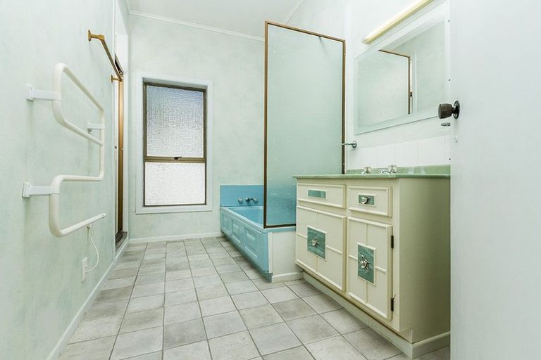 Photo of property in 24 Blomfield Spa, Takapuna, Auckland, 0622