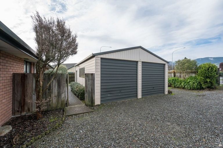 Photo of property in 38 Maple Crescent, Richmond, 7020