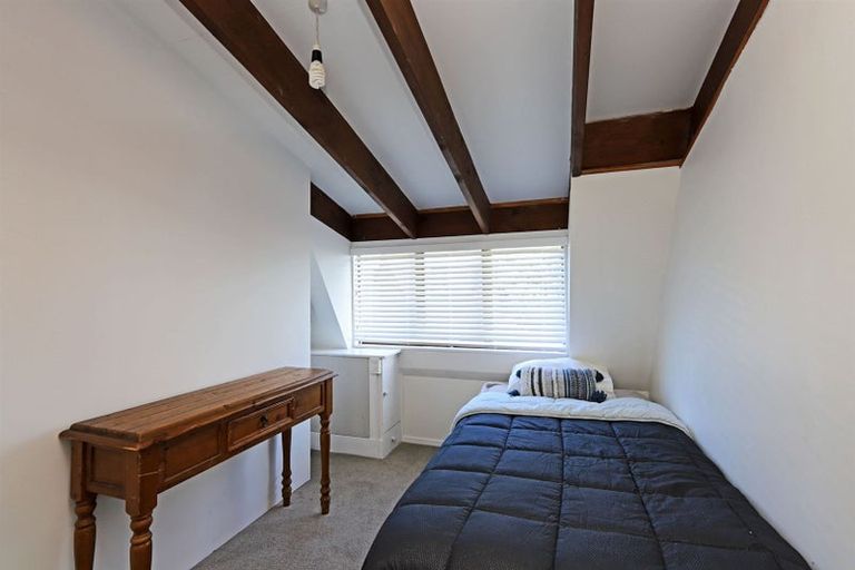 Photo of property in 66 Gillies Crescent, Waimarama, Havelock North, 4294