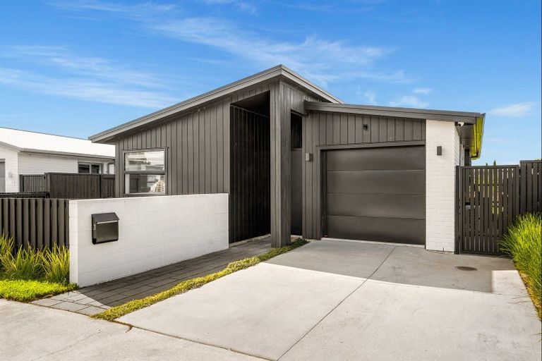 Photo of property in 21 Huriana Crescent, Te Puke, 3119