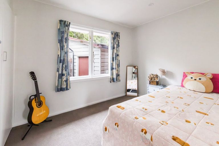 Photo of property in 8a Kyeburn Place, Avonhead, Christchurch, 8042