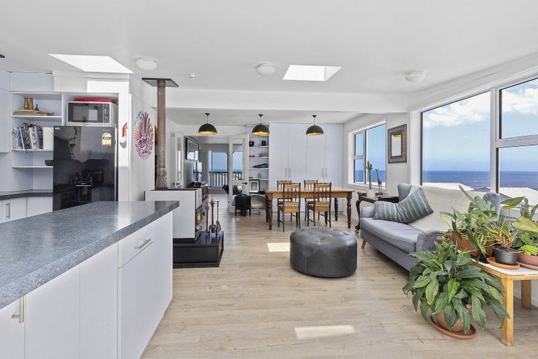 Photo of property in 11/410 The Esplanade, Island Bay, Wellington, 6023