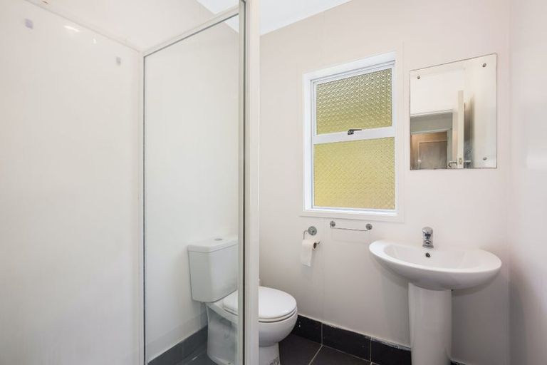 Photo of property in 34 Bledisloe Crescent, Wainuiomata, Lower Hutt, 5014