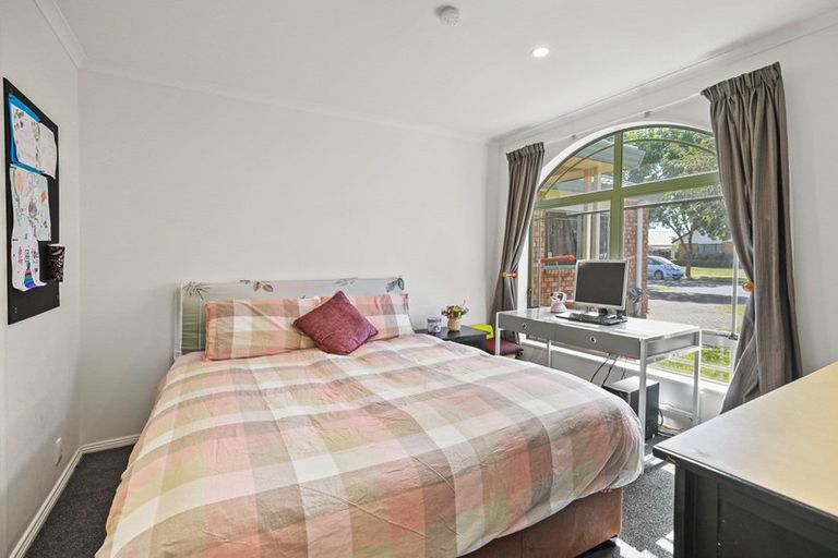 Photo of property in 6 Bouverie Crescent, Flagstaff, Hamilton, 3210