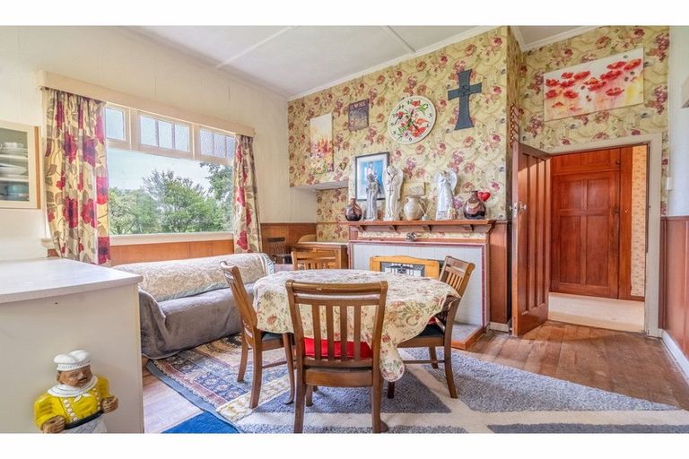 Photo of property in 88 Cooper Road, Tussock Creek, Winton, 9781