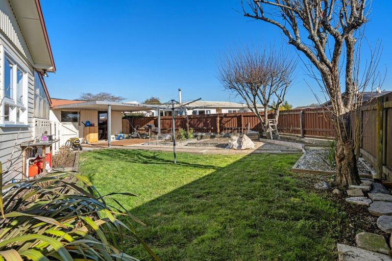 Photo of property in 60 Tennyson Crescent, Stoke, Nelson, 7011