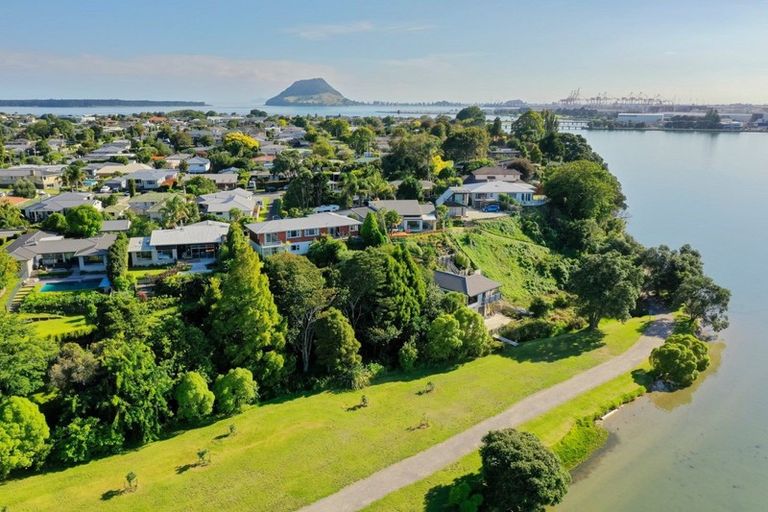 Photo of property in 17a Roderick Street, Otumoetai, Tauranga, 3110