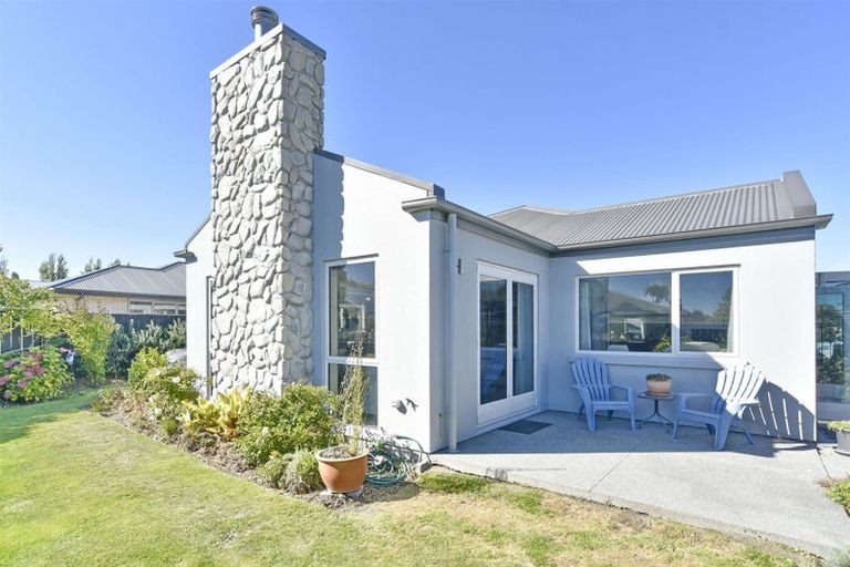 Photo of property in 2 Springbrook Lane, Northwood, Christchurch, 8051