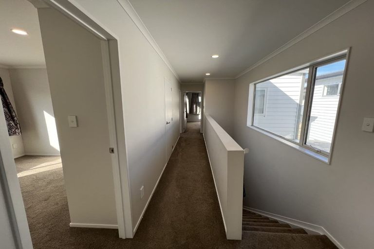 Photo of property in 7 Silvereye Road, Hobsonville, Auckland, 0616